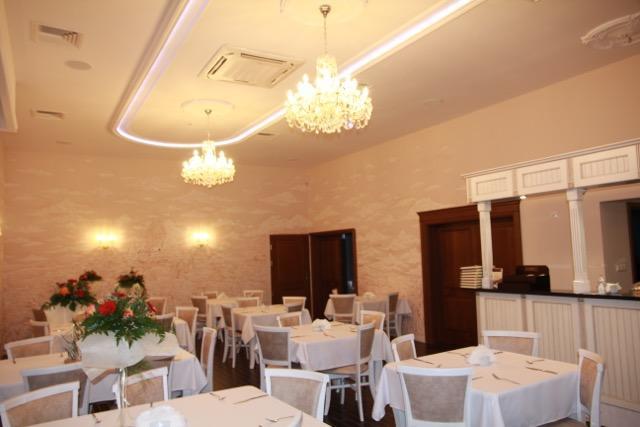 Gosciniec Pod Mlynem Hotel Inowroclaw Exterior photo